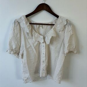 Rylee + Cru Cream Button-Down Blouse with Lace Collar